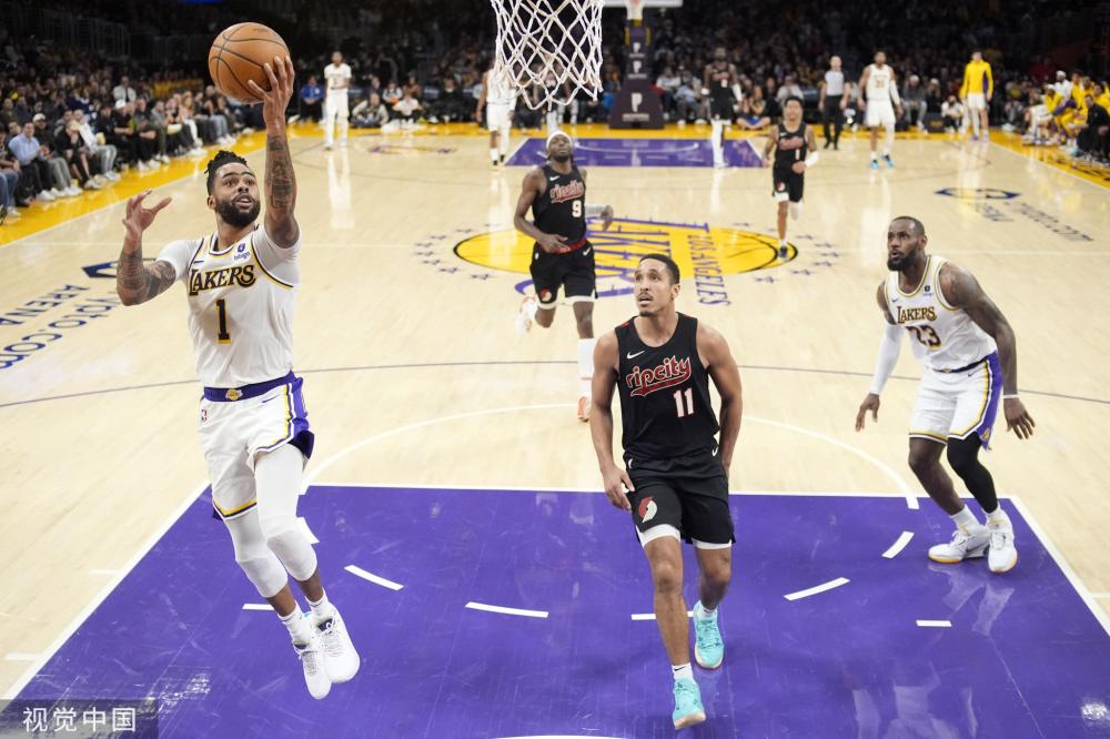 舞台获得更 舞台获得更