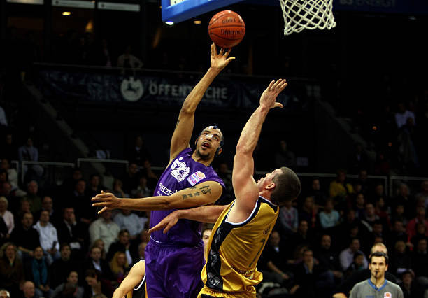 媒体与球迷 媒体与球迷